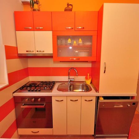 Tri Palme Apartment Prvic Sepurine Exterior foto
