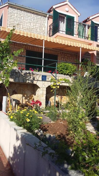 Tri Palme Apartment Prvic Sepurine Exterior foto