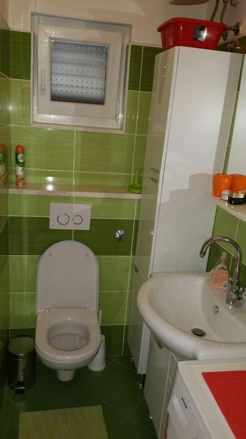 Tri Palme Apartment Prvic Sepurine Exterior foto